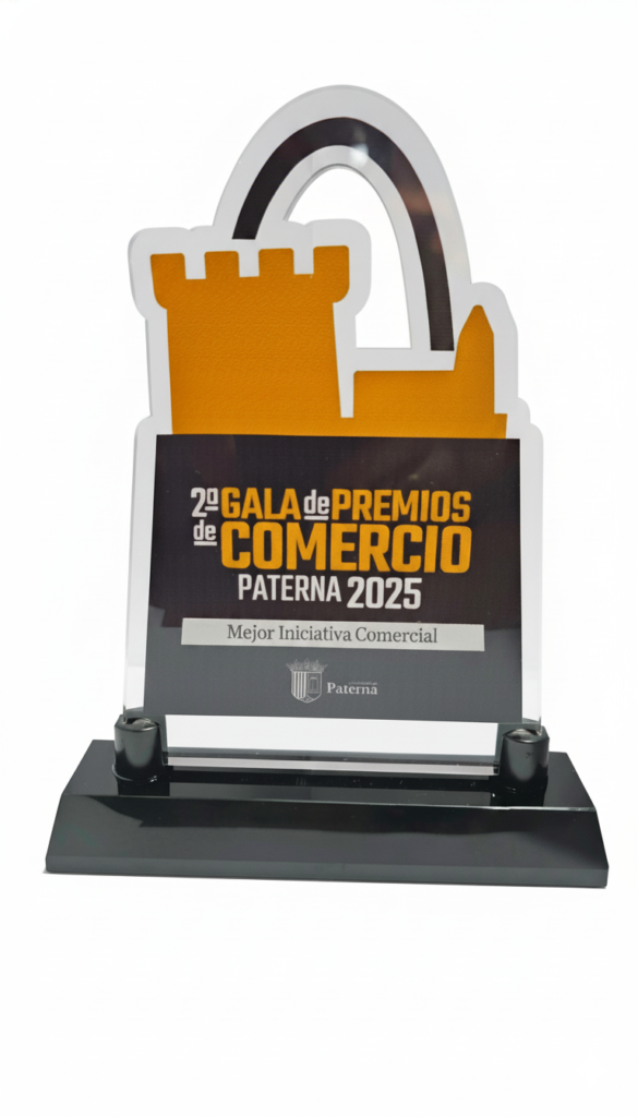 Premio Mejor Iniciativa Comercial 2025 recibido por Concha Pinazo Inmobiliaria en Paterna
